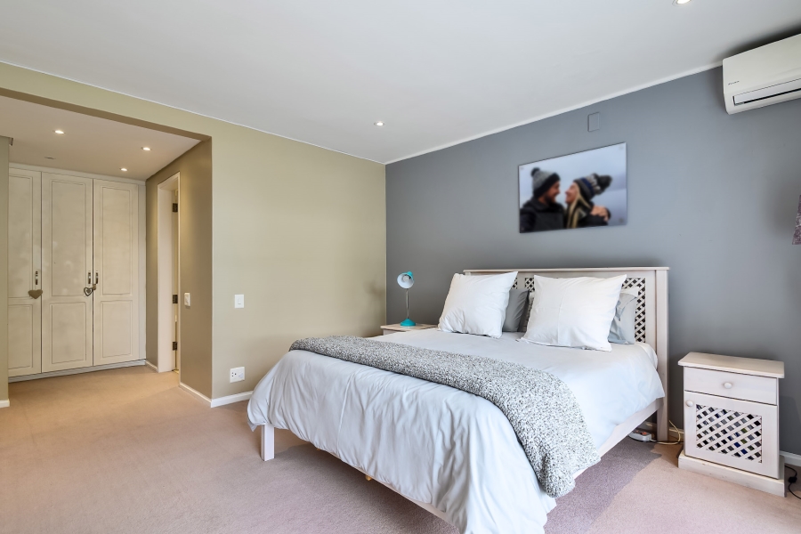 4 Bedroom Property for Sale in Steenberg Golf Estate Western Cape